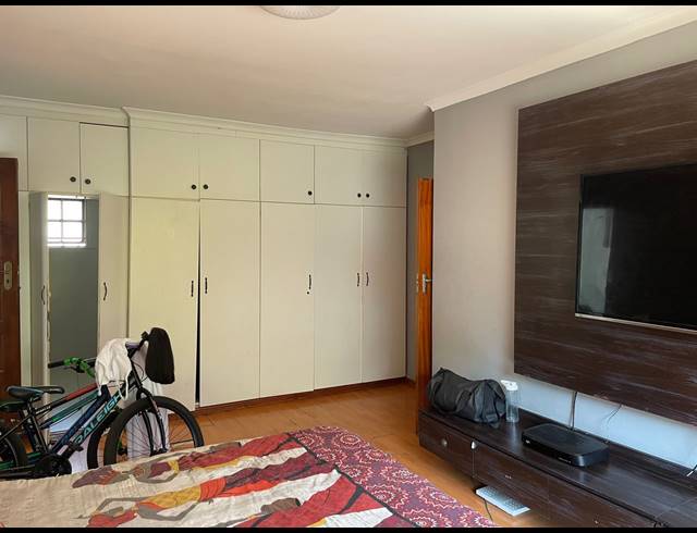 4 BEDROOM HOUSE FOR SALE IN WESTVILLE